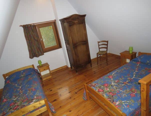 Seconde chambre, deux lits simples